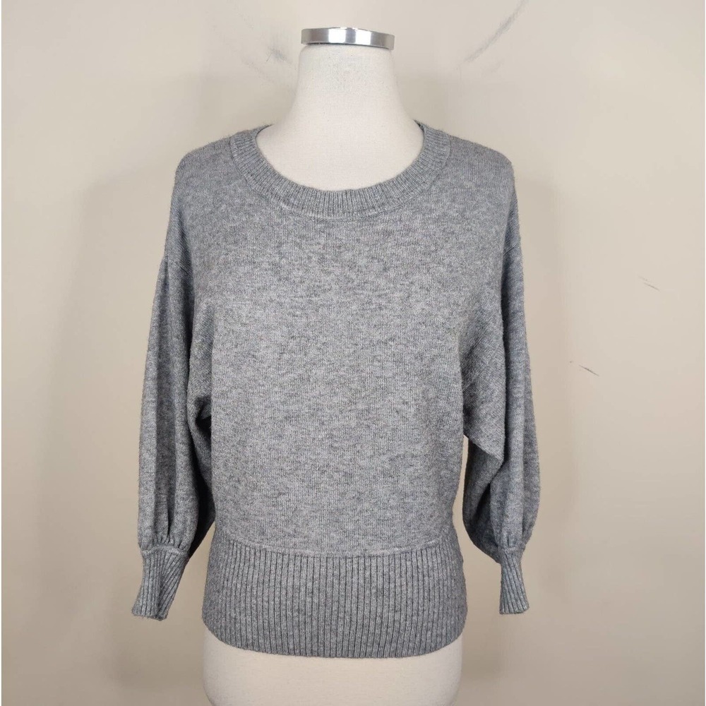 Moth Gray Puff Sleeve Sweater